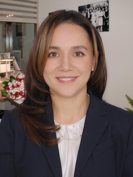 Prof. Dr. Elif UYSAL
